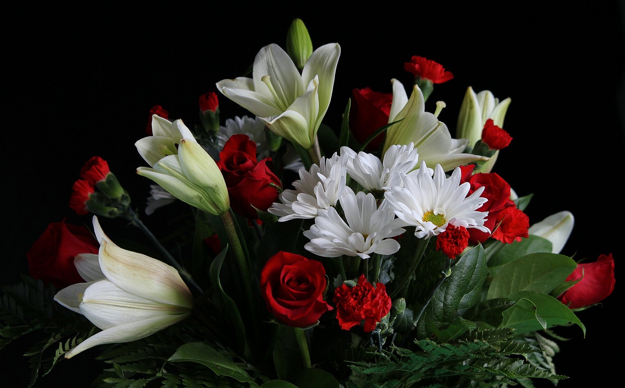 bouquet, flower arrangement, lilies-71811.jpg